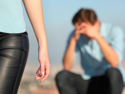 5 signs that shows your marriage is not working and how to solve the problem | इन 5 कारणों से पति-पत्नी में आती हैं दूरियां, शादी बचानी हो तो तुरंत लें एक्शन