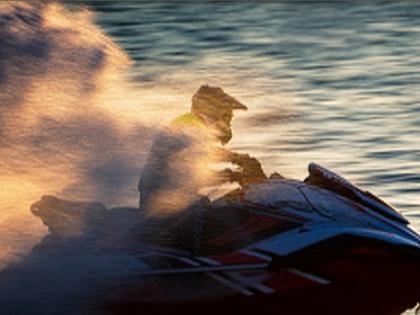 britain Man Is Jailed After Taking Jet Ski Across Irish Sea to See Girlfriend | इस शख्स ने गर्लफ्रेंड से मिलने के लिए जेट स्की से पार किया समुद्र, हो गई जेल, जानें वजह?