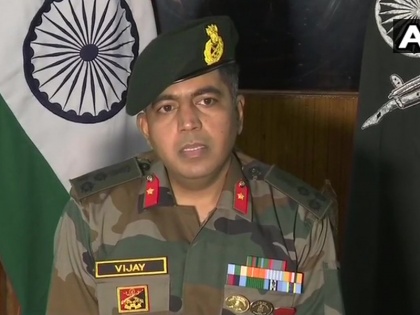 3 terrorists were neutralized today morning in Tral of Jammu-Kashmir. No civilian was injured in the operation, says Brigadier V Mahadevan | जम्मू-कश्मीर: त्राल में सुरक्षाबलों को मिली बड़ी सफलता, मुठभेड़ में 3 आतंकियों को मार गिराया