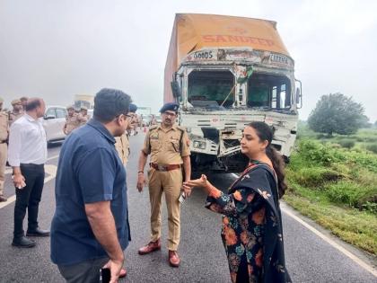 UP News: Eight people died, 43 others injured in a collision between a tractor and a truck in Bulandshahr | UP News: बुलंदशहर में ट्रैक्टर और ट्रक की टक्कर में आठ लोगों की मौत, 43 अन्य घायल
