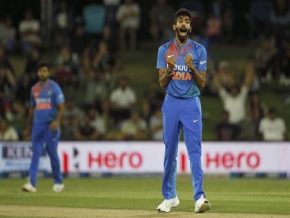 India vs New Zealand: Jasprit Bumrah becomes 7th Indian to play 50 T20Is | IND vs NZ: जसप्रीत बुमराह ने बनाया खास रिकॉर्ड, धोनी, रोहित और कोहली की एलीट लिस्ट में हुए शामिल