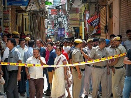 burari case: delhi crime branch interogare 500 persons record list last calls | बुराड़ी कांड: मौत के रहस्य से जल्द उठेगा पर्दा, पुलिस ने खंगाला कॉल रिकॉर्ड, बनाई 500 लोगों की लिस्ट