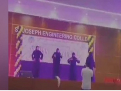 Karnataka Mangaluru 4 students suspended for 'burqa' dance in engineering college | बुर्का में डांस, इंजीनियरिंग कॉलेज के चार छात्रों को निलंबित किया गया, जानें पूरा मामला