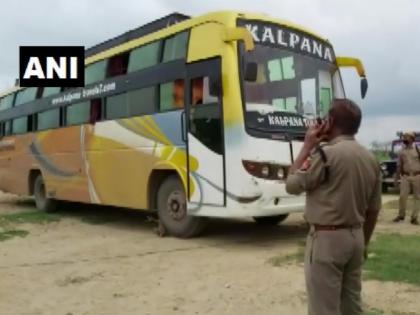 Man behind Agra bus hijacking arrested after police encounter | Agra Bus Hijack: बस हाईजैक करने वाला बदमाश पुलिस के साथ मुठभेड़ के बाद गिरफ्तार, एक पैर में लगी गोली