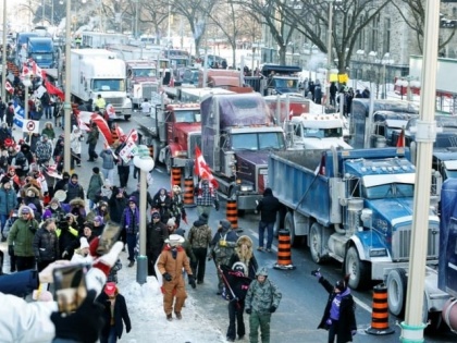 canada-police-reclaim-capital-after-truckers-anti-vaccine-protest-ends | कनाडा: करीब एक महीने चला ट्रक चालकों का विरोध प्रदर्शन समाप्त, राजधानी को पुलिस ने खाली कराया
