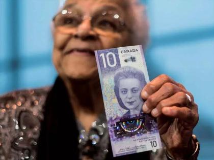 New Canadian Currency Features Civil Rights Activist, Wins Innovation Award | ये है दुनिया का पहला वर्टिकल नोट, जीता 'बैंक नोट ऑफ द ईयर का अवार्ड' New Canadian Currency Features Civil Rights Activist, Wins Innovation Award | ये है दुनिया का पहला वर्टिकल नोट, जीता 'बैंक नोट ऑफ द ईयर का अवार्ड'