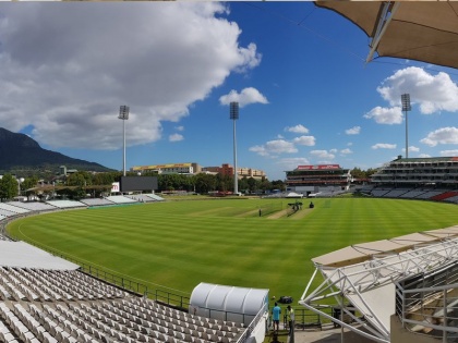 Cricket South Africa Rents Dressing Rooms to Host Ind v SA Cape Town test | IND Vs SA: साउथ अफ्रीकन टीम को केपटाउन में किराए पर लेना पड़ता है ड्रेसिंग रूम