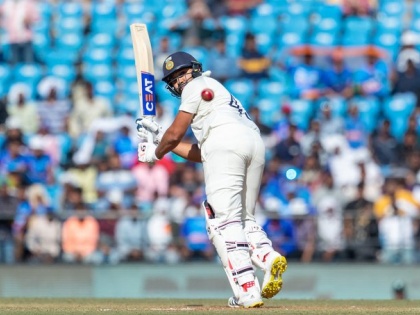 India vs Australia Nagpur Test Score ravindra jadeja 5 wickets Rohit Sharma 69 balls 56 runs 9 fours 1 six 15th in Test cricket India trail 100 runs AUS 177 | India vs Australia Nagpur Test: जडेजा के बाद कप्तान रोहित ने किया धमाल, 69 गेंद पर 56 रन, भारत अब 100 रन पीछे, 9 विकेट शेष
