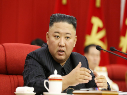Kim Jong Un again threatens America and South Korea to produce more nuclear weapons | किम जोंग उन ने अमेरिका और दक्षिण कोरिया को फिर धमकी दी, अधिक परमाणु हथियारों का उत्पादन करने की बात दोहराई