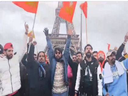 Ram Mandir Pran Pratishtha devotees chanted Jai Shri Ram at Eiffel Tower Paris France | Ram Mandir Pran Pratishtha: वीडियो - एफिल टावर पर राम भक्तों ने जय श्री राम का जयकारा लगाया, सैन फ्रांसिस्को में भी दिखा गजब का उत्साह, देखिए