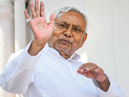 in Bihar Nitish will again take oath as Chief Minister on Sunday Amit Shah will also attend | बिहार में सत्ता परिवर्तन लगभग तय, रविवार को नीतीश फिर से लेंगे मुख्यमंत्री पद की शपथ, अमित शाह भी होंगे शामिल!