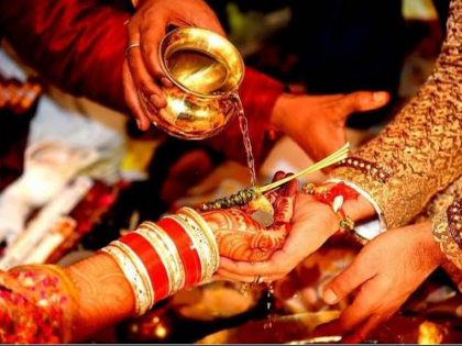 Yogi government is strict regarding fraud in mass marriage events not more than 100 marriages will take place at a time | सामूहिक विवाह आयोजनों में फर्जीवाड़े को लेकर योगी सरकार सख्त, एक बार में 100 से अधिक शादियां नहीं होंगी