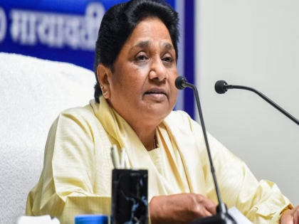 Lok Sabha elections 2024 BSP supremo Mayawati to Congress BSP will fight alone | Lok Sabha elections 2024: बसपा सुप्रीमों मायावती ने कांग्रेस को लताड़ा, गठबंधन की चर्चा को अफवाह बताया, साफ किया- अकेले लडे़गी बसपा