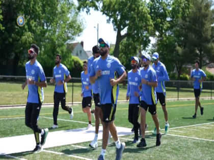 T20 World Cup Indian team not getting good practice facilities coach Rahul Dravid is not Happy | T20 World Cup: भारतीय टीम को नहीं मिल रही अच्छे अभ्यास की सुविधा, दोयम दर्जे की पिचों पर करनी पड़ रही है तैयारी, कोच द्रविड़ नाखुश