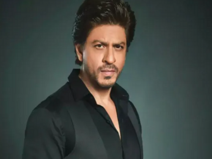 Shahrukh Khan charges highest fee BEATS Aamir Khan Salman Khan Rajinikanth Prabhas | शाहरुख खान लेते हैं सबसे ज्यादा फीस, आमिर खान, सलमान खान, रजनीकांत, प्रभास जैसे दिग्गजों को पीछे छोड़ा