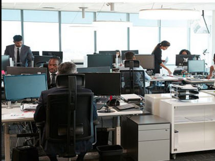 Australia made a law workers have right to ignore their boss call after work hours | काम के घंटों के बाद बॉस नहीं कर सकते अब कर्मचारी को फोन...ऑस्ट्रेलिया ने बनाया कानून, सोमवार से लागू होगा