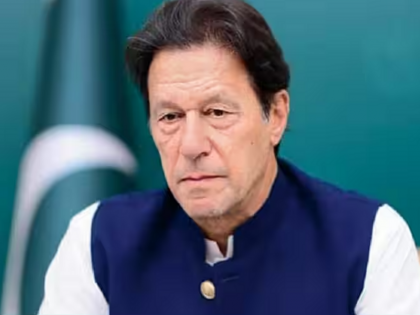 Pakistan Former Prime Minister Imran Khan sent to 14-day judicial custody in corruption case | पाकिस्तान: पूर्व प्रधानमंत्री इमरान खान को भ्रष्टाचार के मामले में 14 दिन की न्यायिक हिरासत में भेजा गया, जेल में हुई सुनवाई