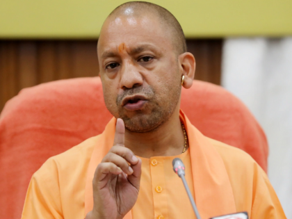CM Yogi expressed concern over Deoria murder case, sent senior officers to the spot | देवरिया हत्याकांड पर सीएम योगी ने चिंता जताई, प्रमुख सचिव गृह और विशेष डीजीपी कानून व्यवस्था को मौके पर भेजा CM Yogi expressed concern over Deoria murder case, sent senior officers to the spot | देवरिया हत्याकांड पर सीएम योगी ने चिंता जताई, प्रमुख सचिव गृह और विशेष डीजीपी कानून व्यवस्था को मौके पर भेजा