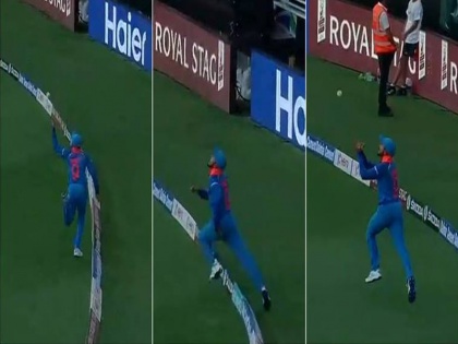India vs Pakistan, Asia Cup 2018: Manish Pandey takes a stunner catch Sarfraz Ahmed | Ind vs Pak: ये कैच पकड़कर मनीष पांडेय बने टीम इंडिया के सुपरमैन, पाकिस्तान को दिया बड़ा झटका