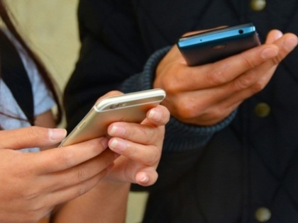 TRAI proposes 11-digit mobile numbers to meet future needs | तो अब 11 अंको का होगा आपका मोबाइल नंबर, बढ़ सकते हैं ब्रॉडबैंड कनेक्शन