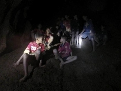 thailand cave rescue: football team at risk of cave disease or histoplasmosis from fungus | थाईलैंड: गुफा से बच्चों को जल्दी नहीं निकाला गया तो इस बीमारी से हो जाएगी उनकी मौत