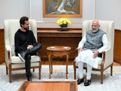 twitter ceo jack dorsey meets prime minister narendra modi | पीएम मोदी से मिले ट्विटर के सीईओ जैक डोरसी, हुई खास बातचीत