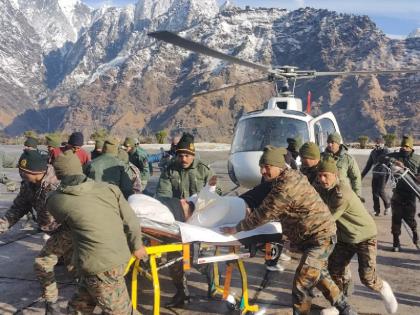 Uttarakhand avalanche 14 more workers rescued eight still trapped | Uttarakhand Avalanche: बर्फ में फंसे 14 मजदूरों को निकाला गया, आठ अब भी फंसे