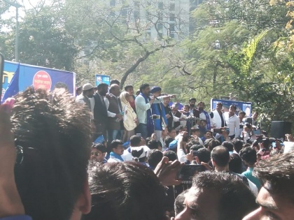 Bhim Army Delhi jantar mantar bahujan hunkar rally chandrashekhar azad ravan | भीम आर्मी रैली: चंद्रशेखर ने अखिलेश-मोदी पर साधा निशाना, पर मायावती का नहीं लिया नाम, 'महागठंधन' को दिया समर्थन