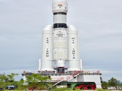 landing on south pole of moon, how India will create history with Chandrayaan-3 mission | चांद के दक्षिणी ध्रुव पर उतरने की तैयारी...चंद्रयान-3 मिशन से इतिहास रचेगा भारत!