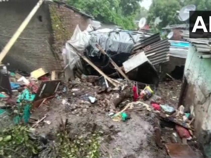 11 people killed wall collapse shanties in Chembur's Bharat Nagar area due to a landslide Maharashtra  | मुंबई: चेम्बूर में ढही दीवार, मलबे में दबकर 25 की मौत, जीवन अस्त-व्यस्त, रेस्क्यू ऑपरेशन जारी