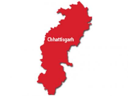 chhattisgarh Naxal: Now they do not scare the forest | अब वे जंगल डराते नहीं, लुभाते हैं