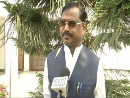 Dalit BJP MP Chhote Lal Kharwar speaks out against Yogi Adityanath, read full interview | तीन साल से पत्र लिख रहा हूं, पार्टी नहीं सुन रहीः दलित भाजपा सांसद छोटेलाल खरवार Dalit BJP MP Chhote Lal Kharwar speaks out against Yogi Adityanath, read full interview | तीन साल से पत्र लिख रहा हूं, पार्टी नहीं सुन रहीः दलित भाजपा सांसद छोटेलाल खरवार