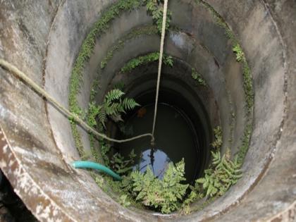 Maharashtra woman kills her 6 children by throwing them into well Read more at: https://www.deccanherald.com/national/west/maharashtra-woman-kills-her-6-children-by-throwing-them-into-well-1113904.html | दर्दनाक! ससुराल वालों ने की पिटाई तो महिला ने गुस्से में अपने 6 बच्चों को फेंका कुएं में, सभी नाबालिगों की मौत