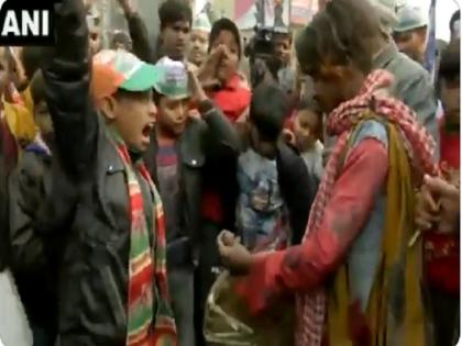 MahaGathBandhan Rally 'PM Modi Chor, Chor' these slogans chanted to children at rally video viral | 'पीएम मोदी चोर, चोर', बिहार बंद में महागठबंधन की रैली में बच्चों से लगवाए गए ये नारे, देखें वीडियो MahaGathBandhan Rally 'PM Modi Chor, Chor' these slogans chanted to children at rally video viral | 'पीएम मोदी चोर, चोर', बिहार बंद में महागठबंधन की रैली में बच्चों से लगवाए गए ये नारे, देखें वीडियो