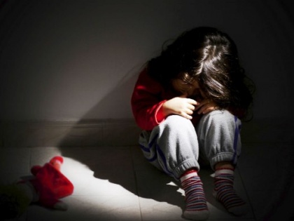 7-year-old girl Raped in Ballia 25-year-old accused was arrested by the police | बलिया में 7 साल की बच्ची से दुष्कर्म, गांव के ही 25 वर्षीय आरोपी को पुलिस ने किया गिरफ्तार