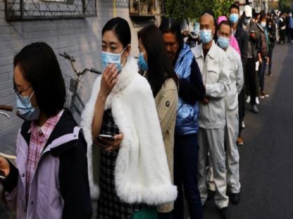 China stops publishing daily Covid cases amid fresh surge says reports | चीन ने कोरोना पर रोज के आधिकारिक अपडेट को देना बंद किया, कोविड से हाहाकार के बीच सच छुपाने का नया पैंतरा! China stops publishing daily Covid cases amid fresh surge says reports | चीन ने कोरोना पर रोज के आधिकारिक अपडेट को देना बंद किया, कोविड से हाहाकार के बीच सच छुपाने का नया पैंतरा!