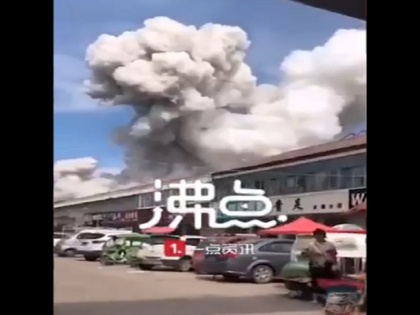 explosion occurred near a market in Jining, East China's Shandong Province on Saturday morning | चीन के शांडोंग प्रांत में बेरूत जैसा विस्फोट, सामने आया खौफनाक वीडियो