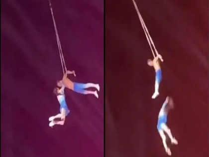 China Female acrobat artist fell from a great height during acrobatics Suzhou City died on the spot watch video | चीन: कलाबाजी के दौरान काफी ऊंचाई से गिरी महिला एक्रोबैट कलाकार और फिर... दुर्घटना का वीडियो आया सामने