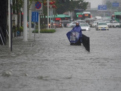 China news 16 killed 36 missing in flash floods in western Qinghai province | चीन: पश्चिमी किंघाई प्रांत में अचानक आई बाढ़ में 16 लोगों की हुई मौत, 36 लापता