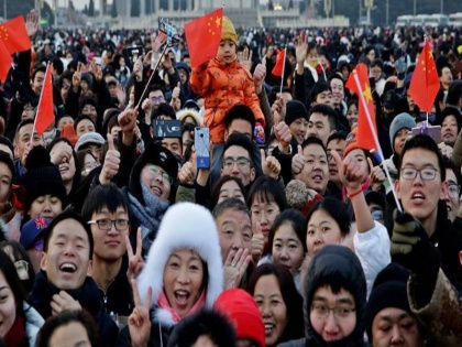 china population increased by less than half a million in 2021 the birth rate decreased for the fifth consecutive year | चीन की जनसंख्या में लगातार पांचवें साल गिरावर्ट दर्ज, साल 2021 में पांच लाख से भी कम बढ़ी आबादी