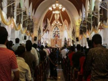 Right wing activists accused of obstructing Christmas prayer in Gurugram | गुरुग्राम में नमाज के बाद अब क्रिसमस पर विवाद, लगाए गए 'जय श्री राम' के नारे, वीडियो वायरल