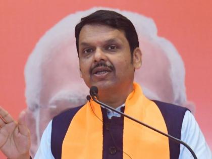Nagpur Violence live CM Devendra Fadnavis said mob target selected houses establishments attacked policemen not be spared see watch video  | नागपुर हिंसाः भीड़ ने चुनिंदा घरों तथा प्रतिष्ठानों को निशाना बनाया?, सीएम फडणवीस बोले-अधिकारी पर कुल्हाड़ी से हमला