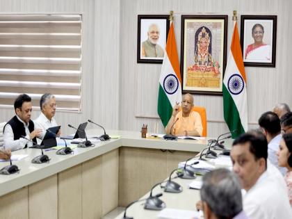 UP News: Avoid unnecessary raids on Dhanteras and Diwali, CM Yogi instructs officers | UP News: धनतेरस और दीपावली पर अनावश्यक छापेमारी से बचें, सीएम योगी का अफसरों को दिए निर्देश