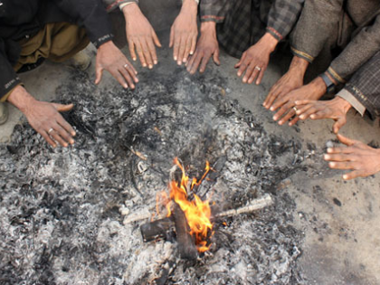 Delhi Weather AQI Update Minimum temperature 15 December 4-9 degree Celsius cold wave in Delhi AQI poor | Delhi Weather AQI Update: 15 दिसंबर को न्यूनतम तापमान 4.9 डिग्री सेल्सियस?, दिल्ली में शीत लहर, एक्यूआई खराब Delhi Weather AQI Update Minimum temperature 15 December 4-9 degree Celsius cold wave in Delhi AQI poor | Delhi Weather AQI Update: 15 दिसंबर को न्यूनतम तापमान 4.9 डिग्री सेल्सियस?, दिल्ली में शीत लहर, एक्यूआई खराब