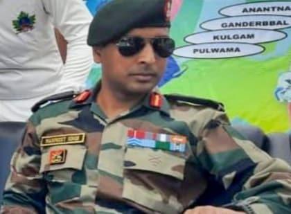 Colonel Manpreet Singh martyred in Anantnag operation Father of two kids ‘We spoke at 6-45am’ No sir, I would like to be posted in my 19 Rashtriya Rifles and stay  | Colonel Manpreet Singh martyred: नहीं सर, मैं अपनी 19 राष्ट्रीय राइफल्स में तैनात रहना चाहूंगा और अपने जवानों के साथ रहूंगा, सलाम कर्नल मनप्रीत सिंह!