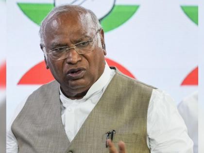 Assembly Elections 2024 Congress appointed Tariq Hameed Karra president Jammu and Kashmir Keshav Mahto Kamlesh chief Jharkhand Pradesh Congress Committee | Assembly Elections 2024: विधानसभा चुनाव की घोषणा, एक्शन में कांग्रेस, जम्मू-कश्मीर और झारखंड में नए प्रदेश अध्यक्ष, जानें कौन हैं