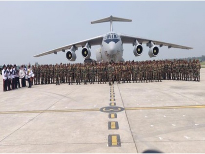 Contingent of Grenadiers reached Adampur airbase, Jalandhar after participating in multilateral Exercise TSENTR 2019 | रूस में आयोजित हुए सैन्य अभ्यास में भारतीय सेना ने दिखाए करतब, कई मेडल जीतकर लौटे भारत