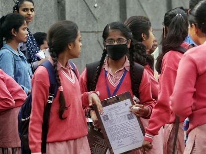 coronavirus affect in india tamil nadu karnataka school closed till 31st march | Corona in India: तमिलनाडु में स्कूल बंद, कर्नाटक समेत इन 13 राज्यों में बच्चों के लिए उठाया गया ये कदम, जानें कहां-कहां फैला है कोरोना