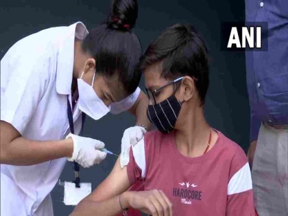 covid news india 7 to 11 years old children can now given covovax vaccine government committee recommends DCGI approval | Covovax for Children: 7 से 11 साल के बच्चों को अब दी जा सकेगी कोवोवैक्स का टीका, मंजूरी देने के लिए डीसीजीआई से सरकारी समिति ने की सिफारिश