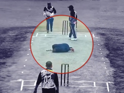 watch Cricket match 34-year old Vikas Negi from Noida died after suffering heart attack during a cricket match One person died after being hit head ball during cricket match in Mumbai see video | Cricket match: दो दिन में दो घटना, मुंबई के बाद नोएडा में क्रिकेट पिच पर गई जान, आखिर जानें